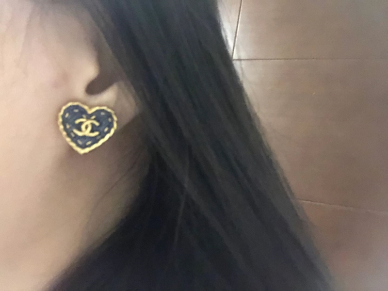 Ch**el earrings